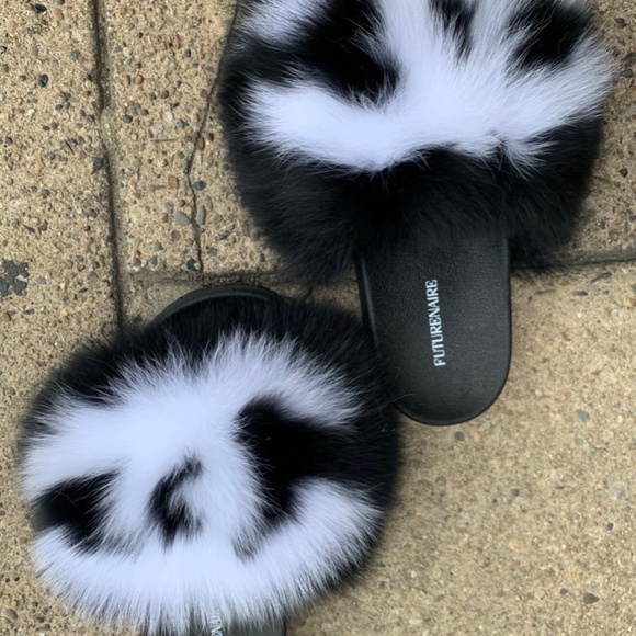 Black & White Celebs Real Fur Slides sizes 11.5,12 - Picture 3 of 3